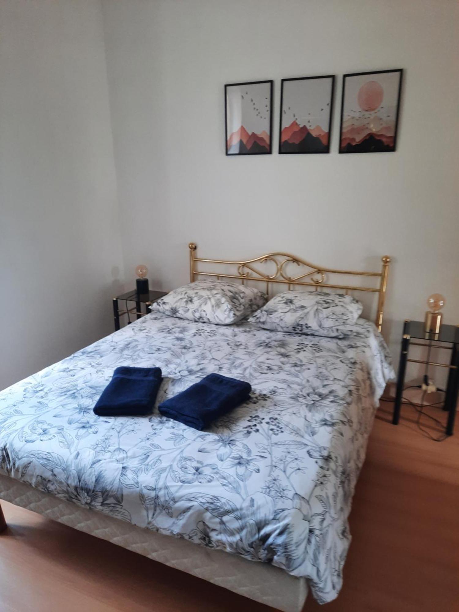 Langogne, Centre Apartment *
